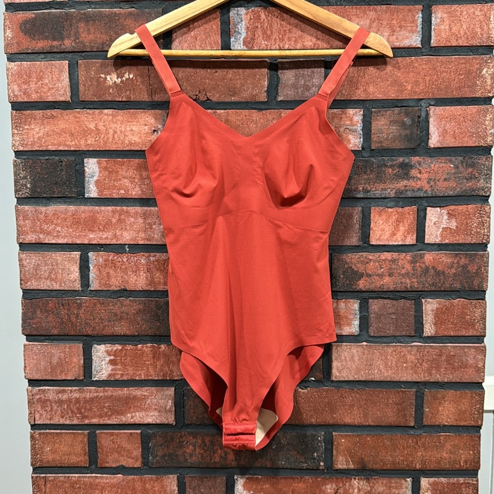Knix  Bodysuit